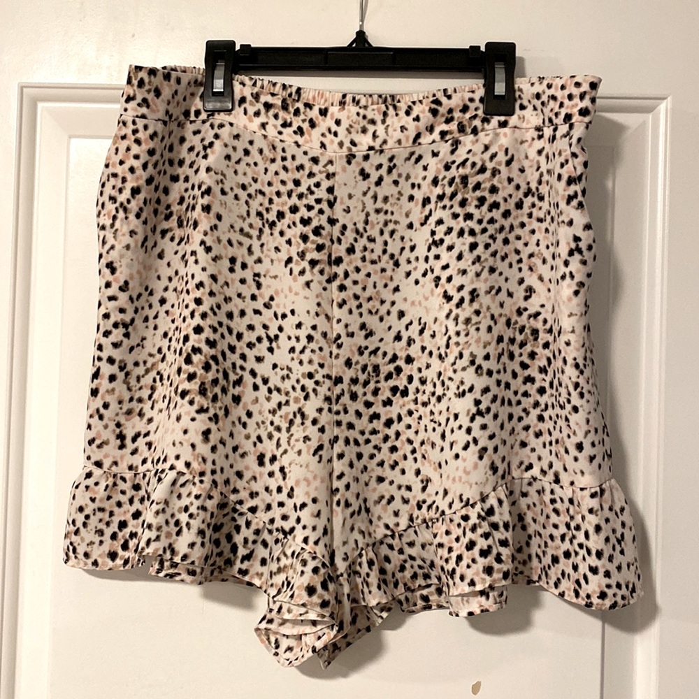 Bcbgmaxazria Patterned Flutter Shorts - image 1
